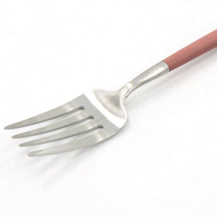 クチポール（Cutipol） GOA/ゴア レッド デザートフォーク GO07R [ネコポス対応可(18点まで)]