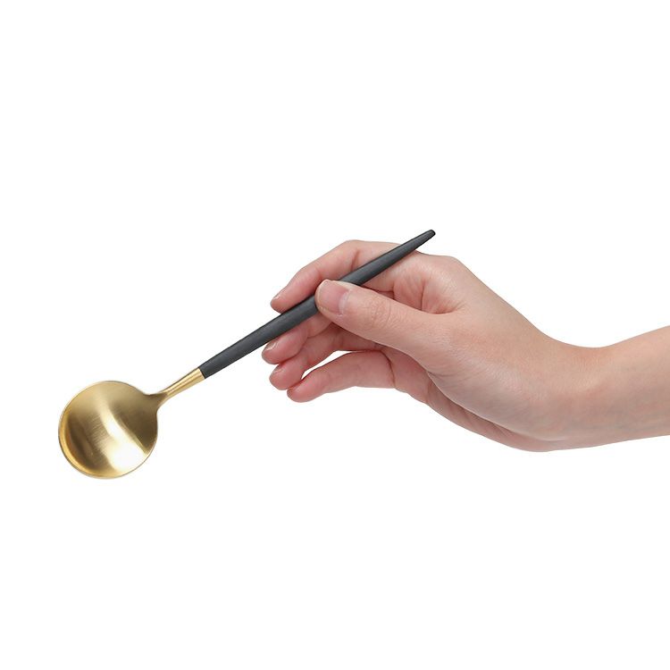 クチポール（Cutipol） GOA/ゴア ブラックマットゴールド デザートスプーン GO08GB [ネコポス対応可(18点まで)]