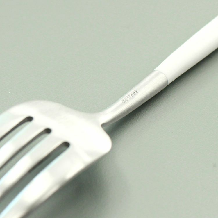 クチポール（Cutipol） GOA/ゴア ホワイト ディナーフォーク/テーブルフォーク GO04W [ネコポス対応可(18点まで)]