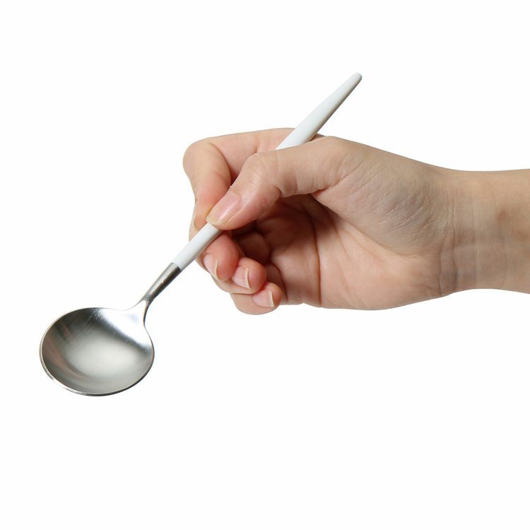 クチポール（Cutipol） GOA/ゴア ホワイト デザートスプーン GO08W [ネコポス対応可(18点まで)]