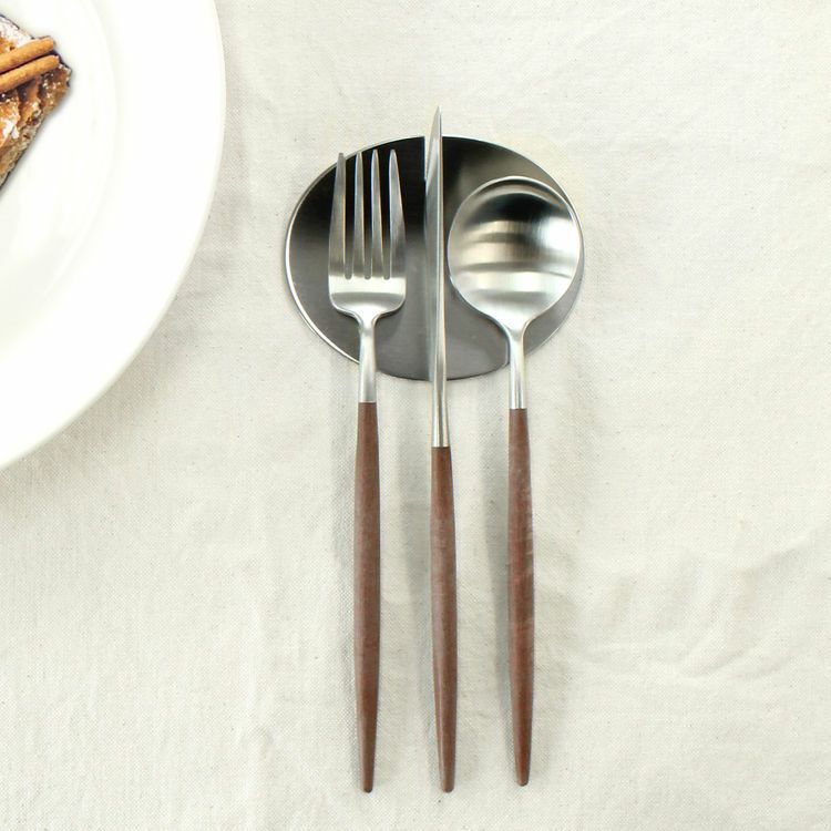 ＜4点セット＞クチポール（Cutipol） GOA/ゴア ブラウン デザート3点＆カトラリーレスト1点 [ネコポス対応可(4セットまで)]