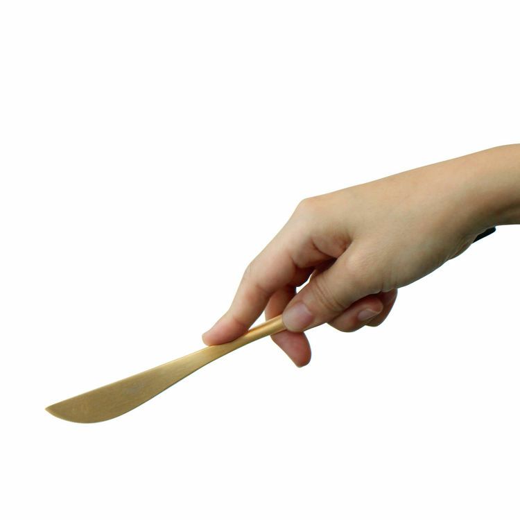 クチポール（Cutipol） GOA/ゴア ブルーマットゴールド ディナーナイフ/テーブルナイフ GO03GBL [ネコポス対応可(18点まで)]