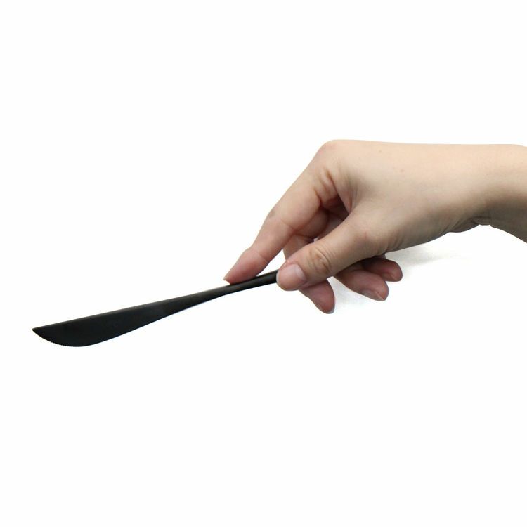 クチポール（Cutipol） MOON MATT/ムーンマット ブラック ディナーナイフ [ネコポス対応可(18点まで)]