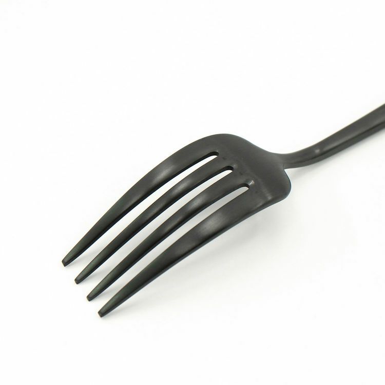 クチポール（Cutipol） MOON MATT/ムーンマット ブラック ディナーフォーク [ネコポス対応可(18点まで)]