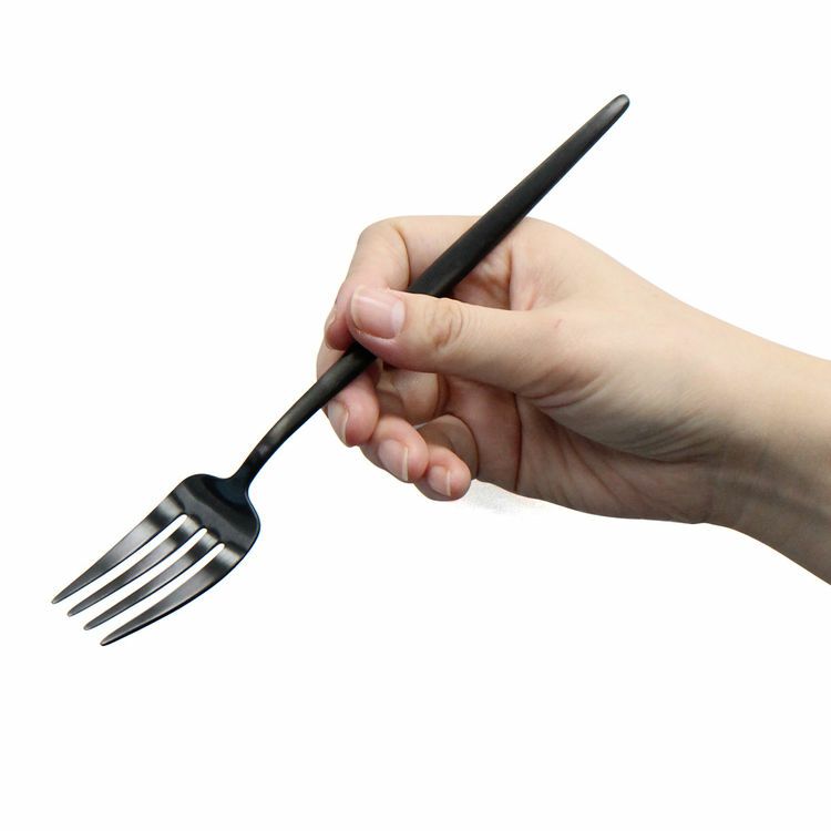 クチポール（Cutipol） MOON MATT/ムーンマット ブラック ディナーフォーク [ネコポス対応可(18点まで)]