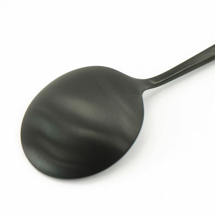 クチポール（Cutipol） MOON MATT/ムーンマット ブラック ディナースプーン [ネコポス対応可(18点まで)]