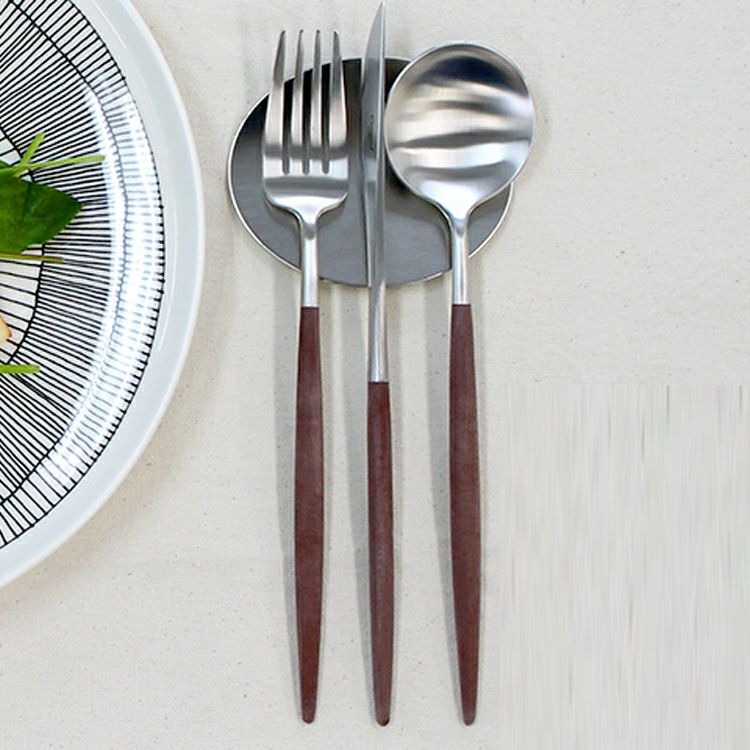 ＜4点セット＞クチポール（Cutipol） GOA/ゴア ブラウン ディナー3点＆カトラリーレスト1点 [ネコポス対応可(4セットまで)]