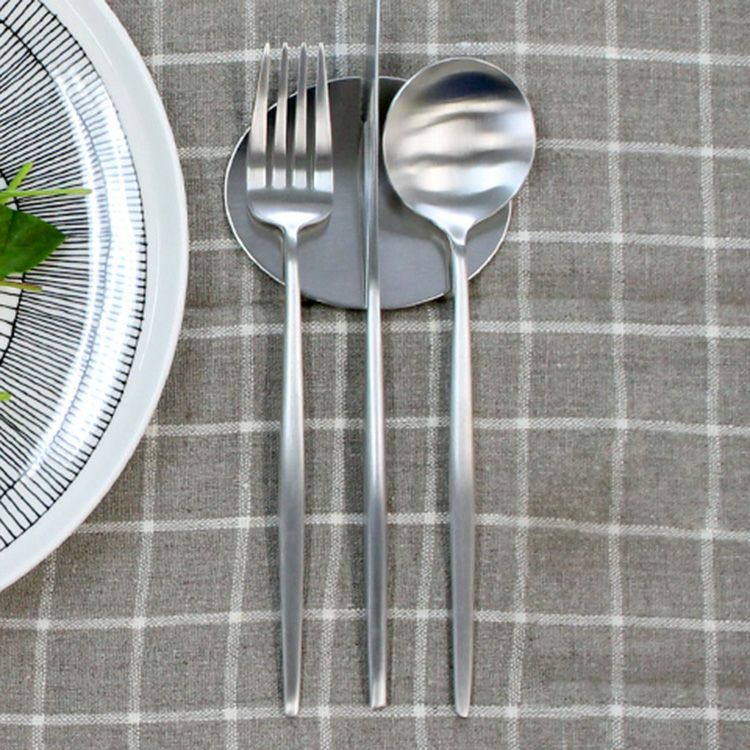 4点セット＞クチポール（Cutipol） MOON MATT/ムーンマット ディナー3