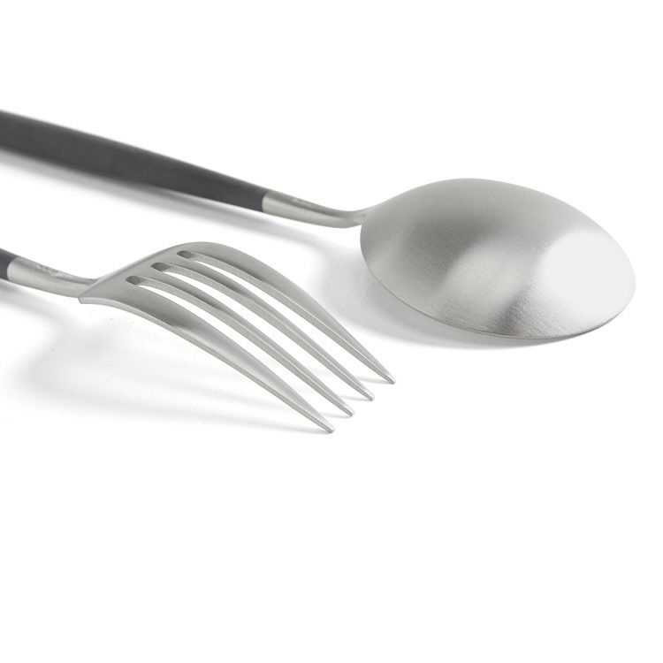 クチポール（Cutipol） GOA/ゴア ブラック サービングフォーク＆スプーン [ネコポス対応可(4セットまで)]