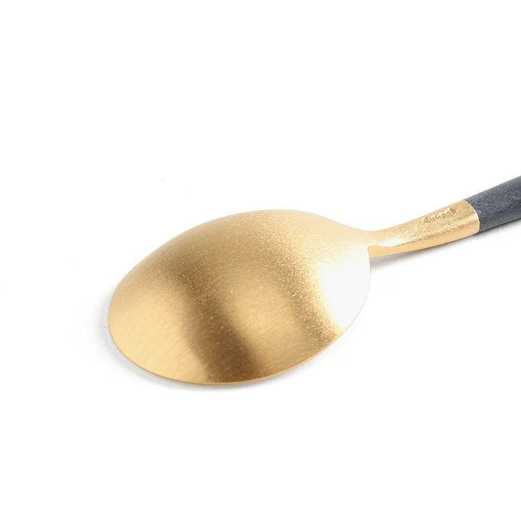 クチポール（Cutipol） GOA/ゴア ブラックマットゴールド ロングドリンクスプーン [ネコポス対応可(18点まで)]
