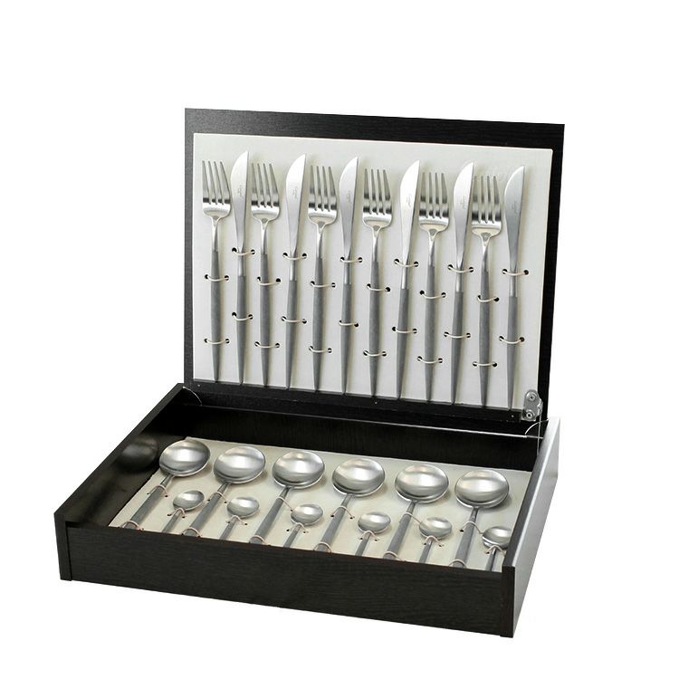 クチポール（Cutipol） GOA/ゴア グレー ディナー24点セット （ディナーナイフ・ディナーフォーク・ディナースプーン・コーヒー/ティースプーン） 収納木箱入り(ギフトボックス)