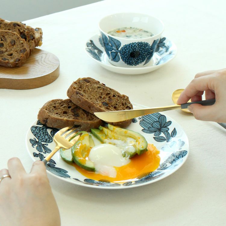 クチポール（Cutipol） GOA/ゴア グレーマットゴールド ディナー3点セット（ディナーナイフ・ディナーフォーク・ディナースプーン） [ネコポス対応可(6セットまで)]