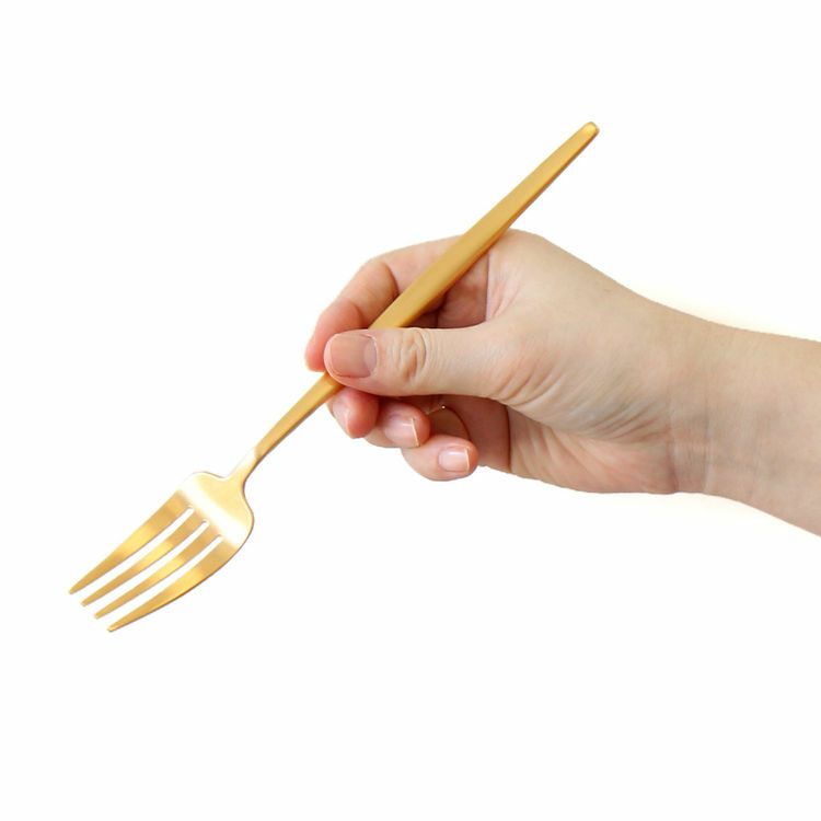 クチポール（Cutipol） MOON MATT/ムーンマット ゴールド ディナーフォーク [ネコポス対応可(18点まで)]