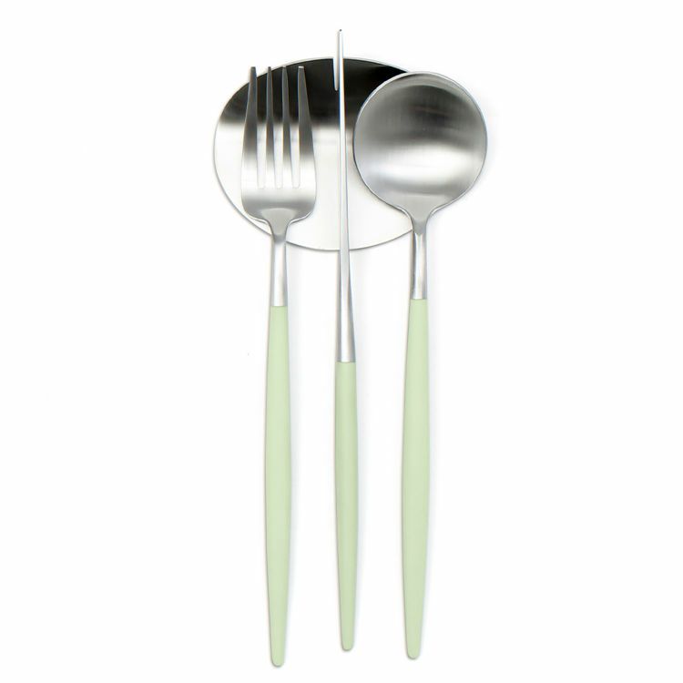 クチポール（Cutipol） ゴア/GOA セラドン ディナー3点＆カトラリーレスト1点 [ネコポス対応可(4セットまで)]