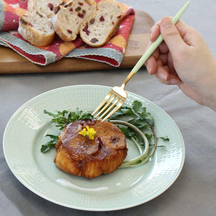 クチポール（Cutipol） ゴア/GOA セラドンマットゴールド デザートフォーク [ネコポス対応可(18点まで)]