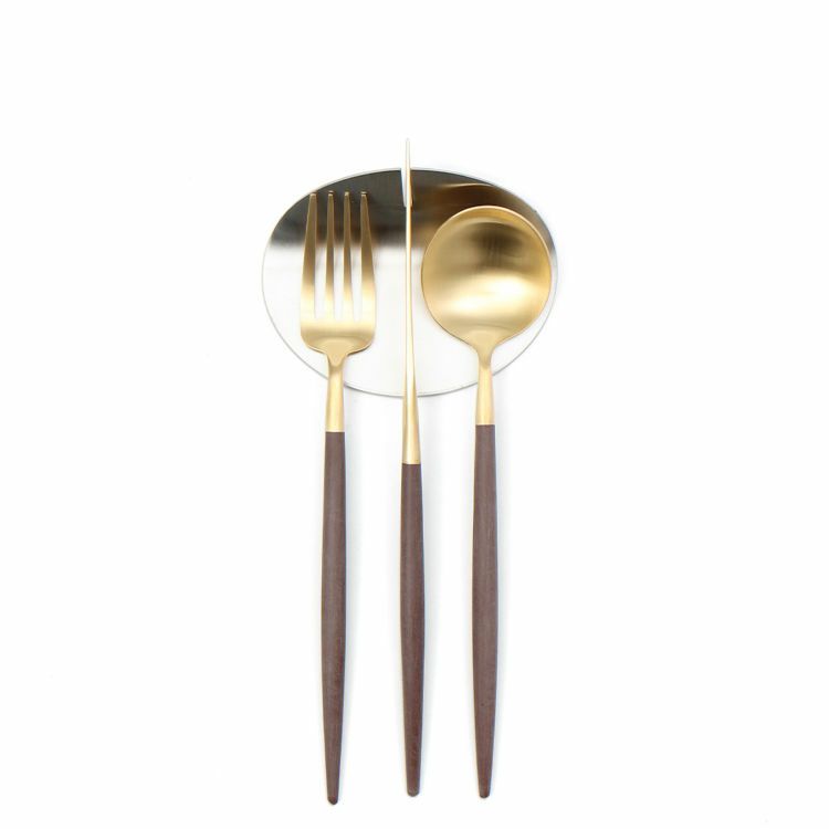 クチポール（Cutipol） ゴア/GOA ブラウンマットゴールド デザート3点＆カトラリーレスト1点 [ネコポス対応可(4セットまで)]