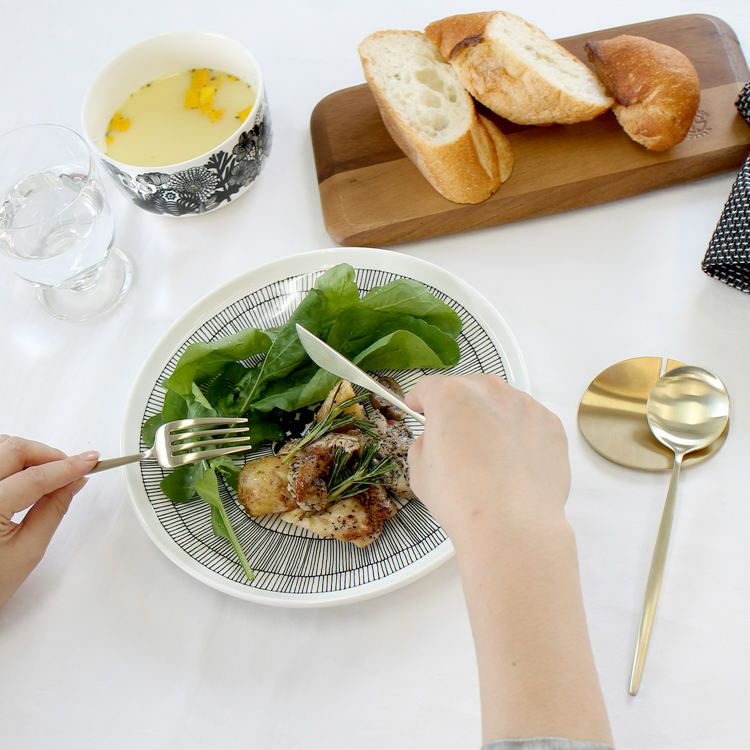 クチポール（Cutipol） ムーンマット/MOON MATT シャンパンゴールド ディナー8点セット 化粧箱付