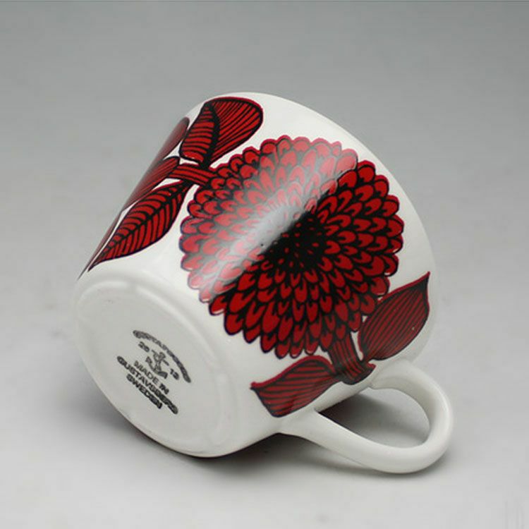 グスタフスベリ（Gustavsberg） レッドアスター/Red Aster コーヒーカップ＆ソーサー + プレート 18cm 【復刻版】