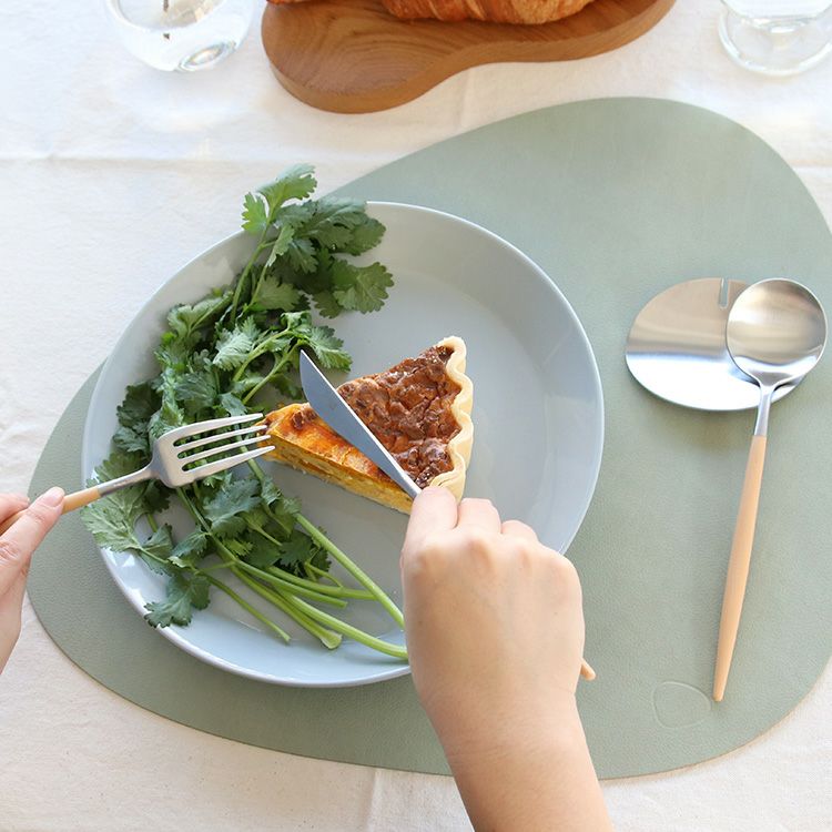 速水もこみちさん別注カラー クチポール（Cutipol） ゴア/GOA ベージュ ディナー3点＆カトラリーレスト1点