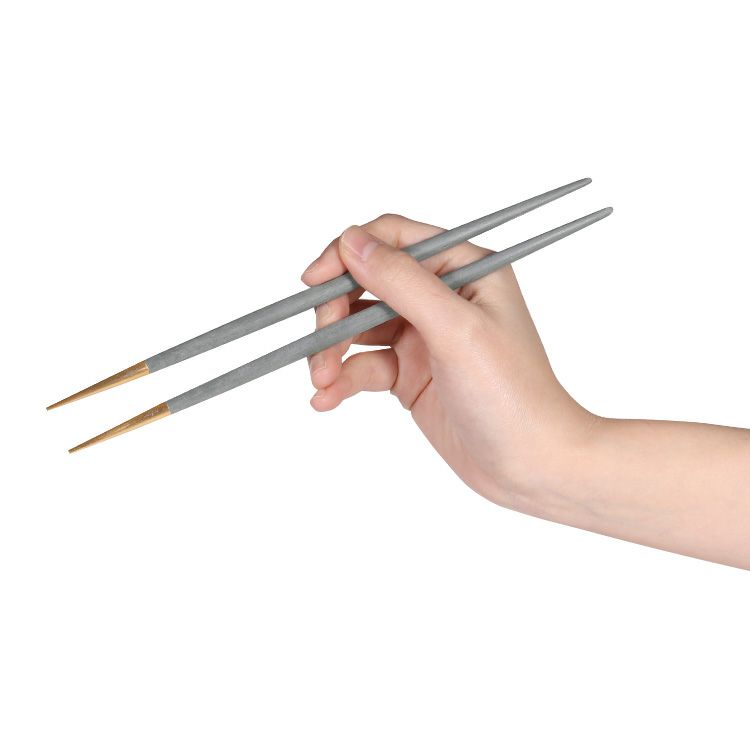 クチポール（Cutipol） ゴア/GOA グレーマットゴールド 箸 + 箸置きセット [ネコポス対応可(15セットまで)]