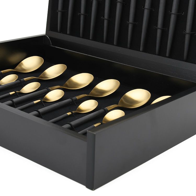 クチポール（Cutipol） ミオ/MIO ブラックマットゴールド ディナー24点セット