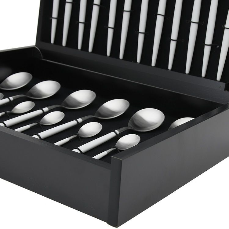 クチポール（Cutipol） ミオ/MIO ホワイト ディナー24点セット