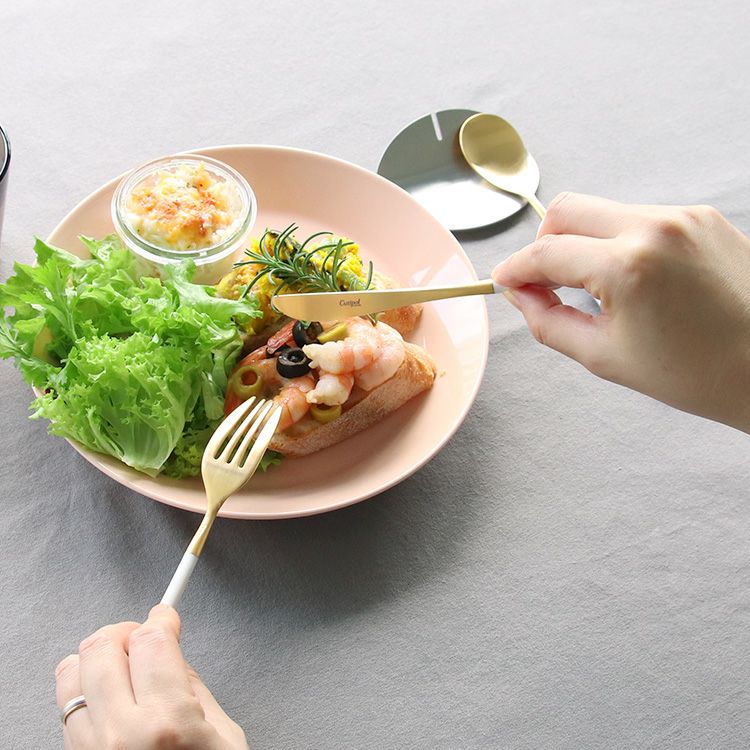 クチポール（Cutipol） ミオ/MIO ホワイトマットゴールド デザート3点＆カトラリーレスト1点 [ネコポス対応可(4セットまで)]