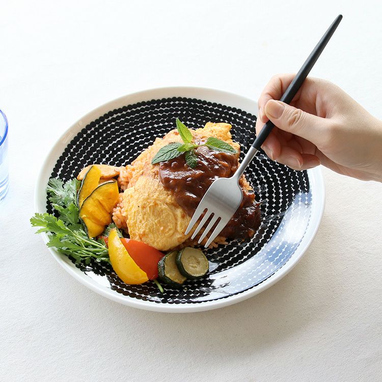 クチポール（Cutipol） ナウ/NAU ブラック ディナーフォーク [ネコポス対応可(18点まで)]