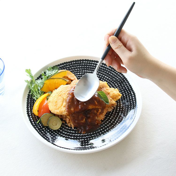 クチポール（Cutipol） ナウ/NAU ブラック ディナースプーン [ネコポス対応可(18点まで)]