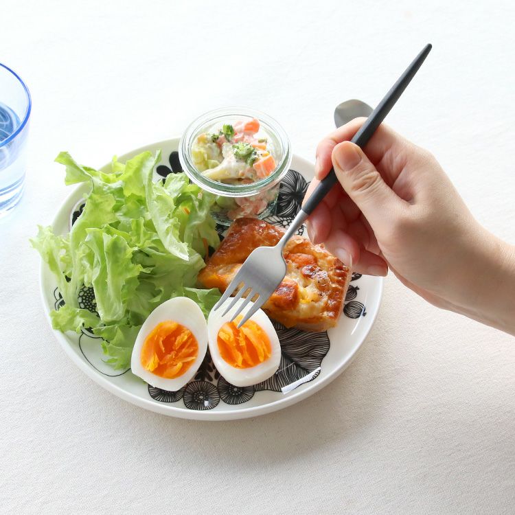 クチポール（Cutipol） ナウ/NAU ブラック デザートフォーク [ネコポス対応可(18点まで)]