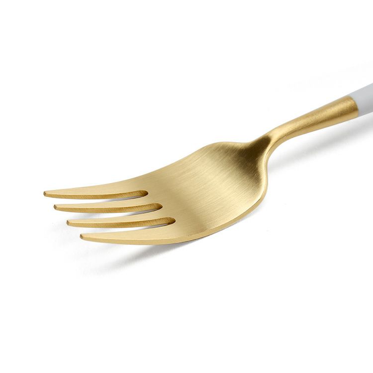 クチポール（Cutipol） ナウ/NAU ホワイトマットゴールド デザートフォーク [ネコポス対応可(18点まで)]