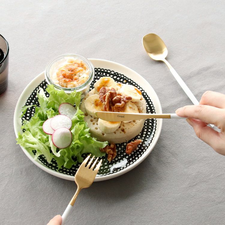 クチポール（Cutipol） ナウ/NAU ホワイトマットゴールド デザート6点セット 化粧箱付