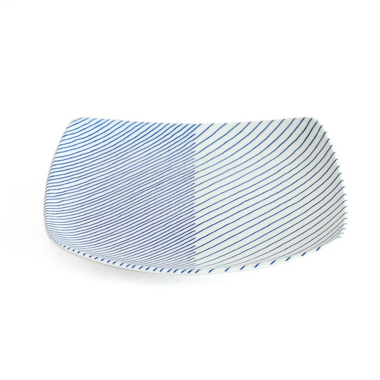白山陶器 重ね縞 反角多様皿 21cm ホワイト/ブルー