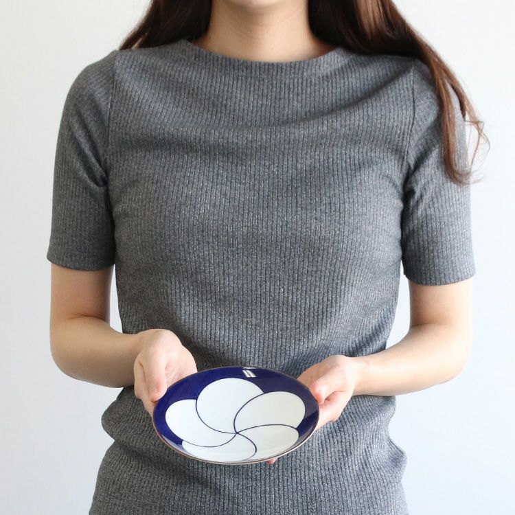 白山陶器 ねじり梅 5寸和皿 15.5cm 青