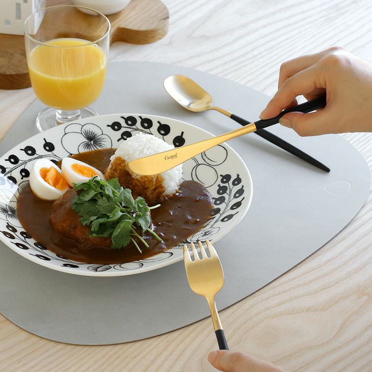 クチポール（Cutipol） ナウ/NAU ブラックマットゴールド ディナーナイフ/テーブルナイフ