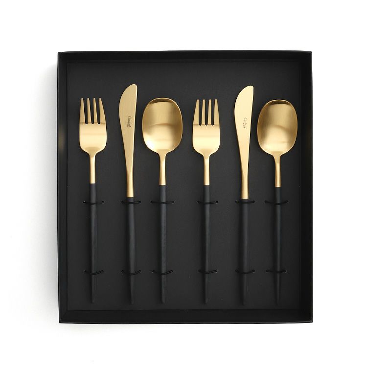 クチポール（Cutipol） ナウ/NAU ブラックマットゴールド ディナー6点セット 化粧箱付