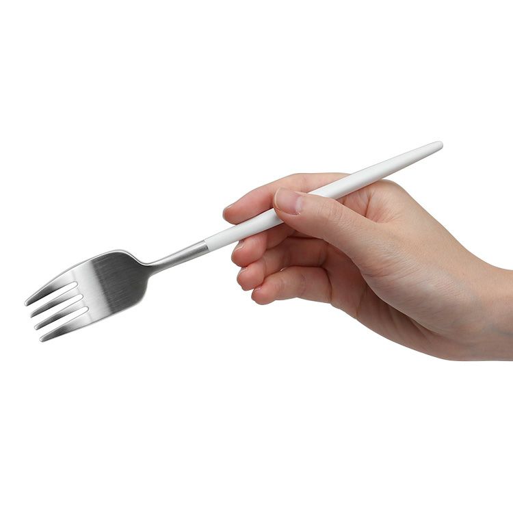 クチポール（Cutipol） ナウ/NAU ホワイト ディナーフォーク