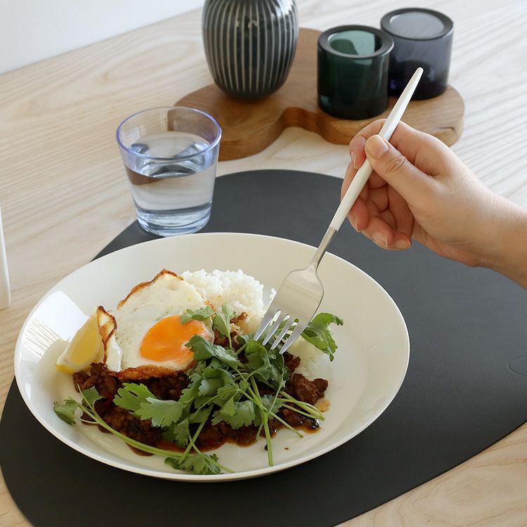 クチポール（Cutipol） ナウ/NAU ホワイト ディナーフォーク