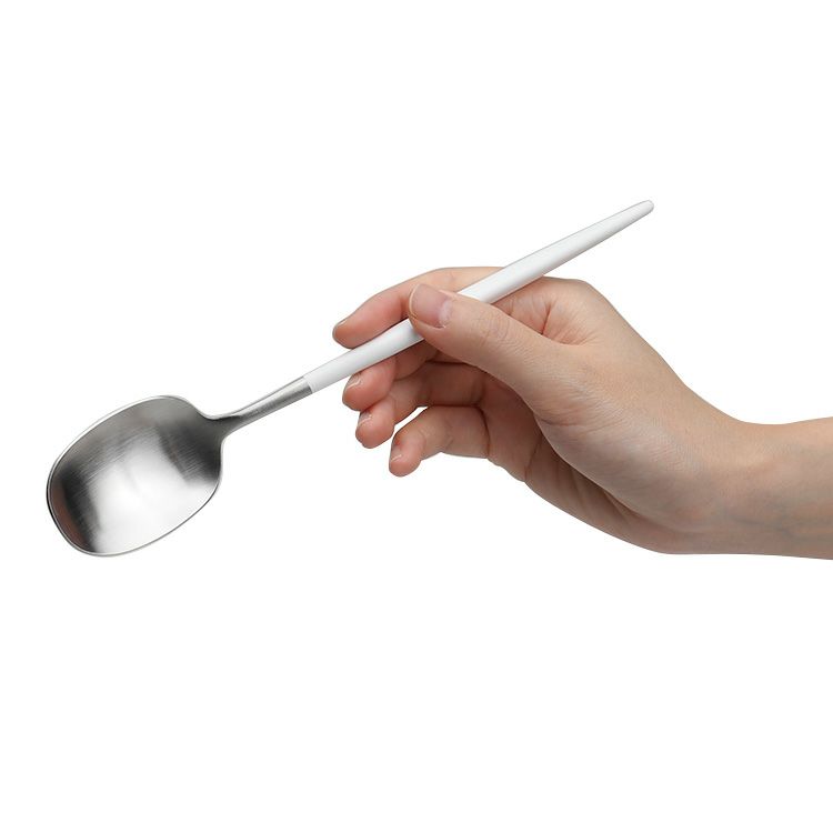 クチポール（Cutipol） ナウ/NAU ホワイト ディナースプーン