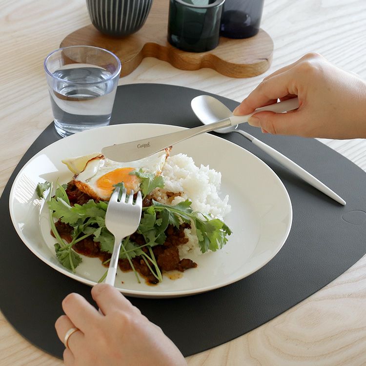 クチポール（Cutipol） ナウ/NAU ホワイト ディナー6点セット 化粧箱付