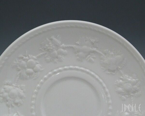 ウェッジウッド（WEDGWOOD） フェスティビティ/FESTIVITY アイボリー ティーカップ&ソーサー