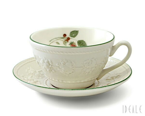 ウェッジウッド（WEDGWOOD） フェスティビティ/FESTIVITY ラズベリー ティーカップ&ソーサー