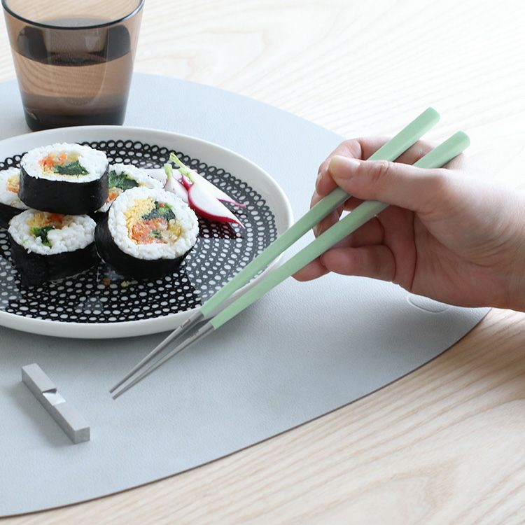 クチポール（Cutipol） クーベ/KUBE セラドン 箸 + 箸置きセット