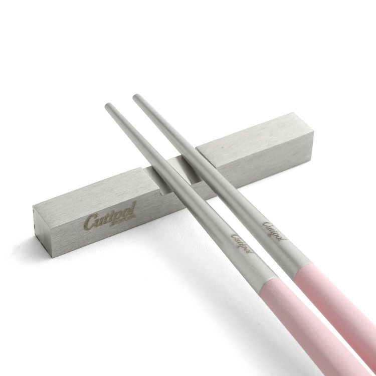 クチポール（Cutipol） クーベ/KUBE ピンク 箸 + 箸置きセット