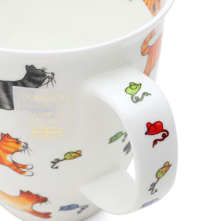 ダヌーン（Dunoon） マグカップ NEVIS 走るんだニャー