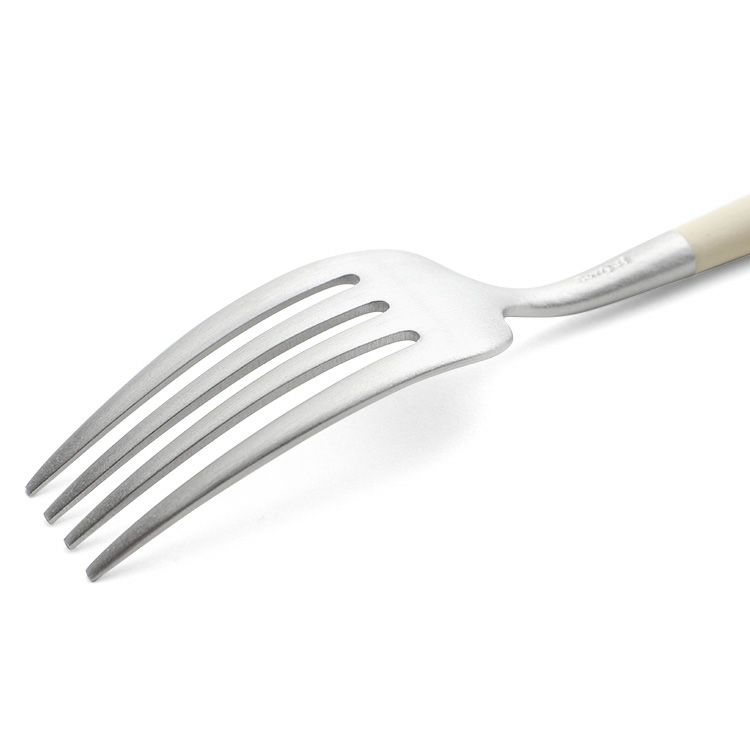 クチポール（Cutipol） ゴア/GOA ライトアイボリー デザートフォーク