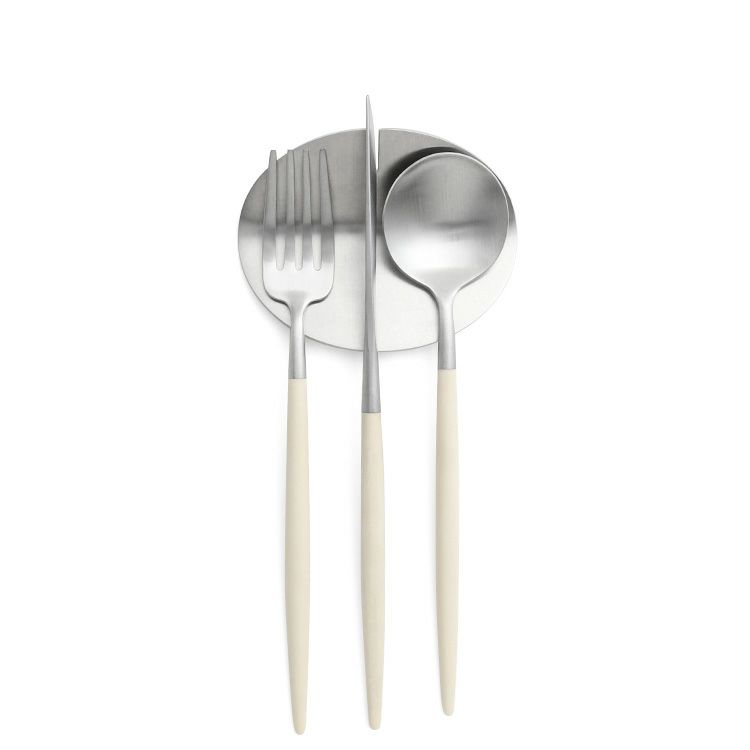 クチポール（Cutipol） ゴア/GOA ライトアイボリー デザート3点＆カトラリーレスト1点